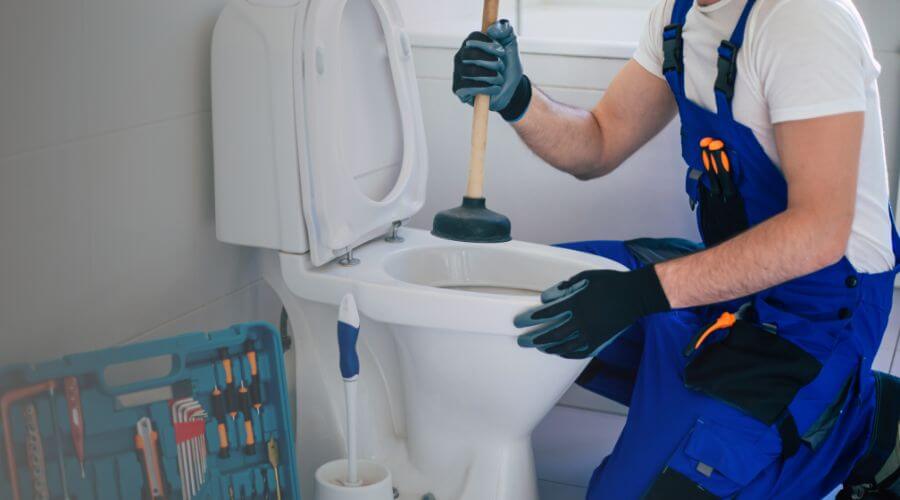 Expert burst pipe repair services in Berrien Springs, MI